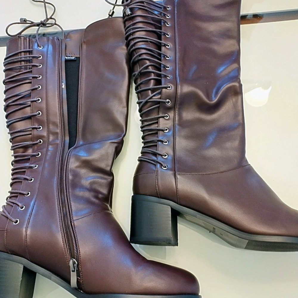 BRAND NEW WIDE CALF AND FOOT, SIZE 10 W, LEATHER BOOTS